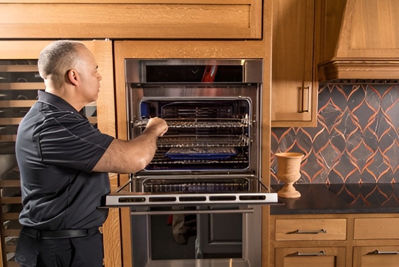 Double Wall Oven Repair in Medley