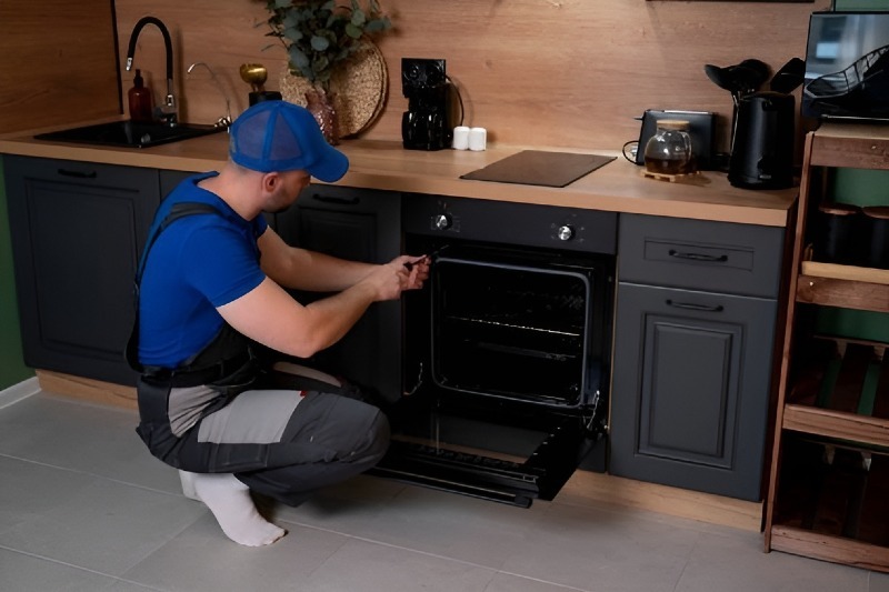 Oven & Stove repair in Medley